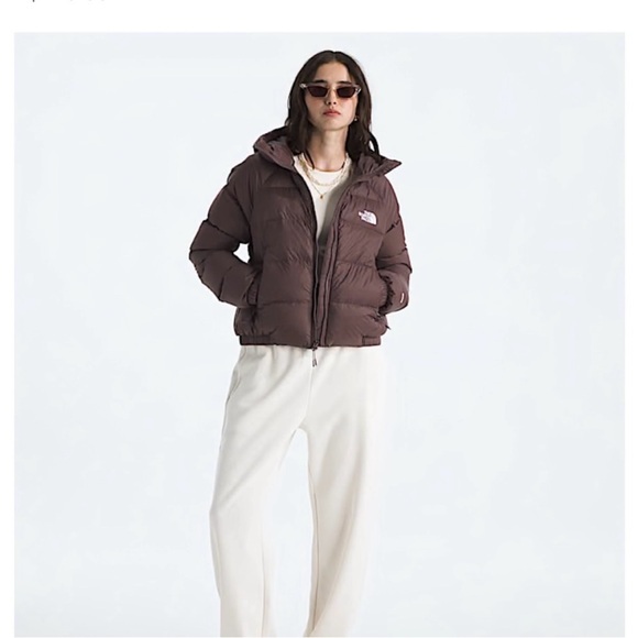 The North Face Puffer Jacket - Picture 4 of 4